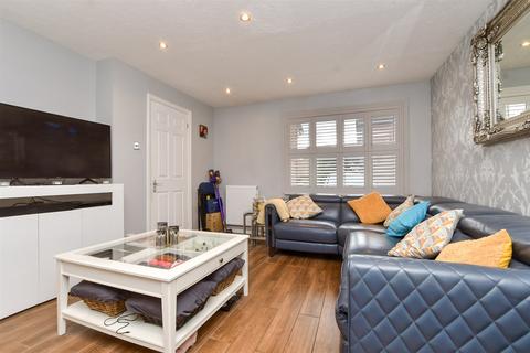 3 bedroom end of terrace house for sale, Mullards Close, Mitcham, Surrey