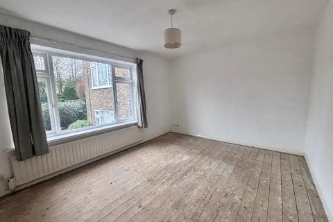 Studio to rent, Windermere Court, East Drive, Brighton, BN2 0BU