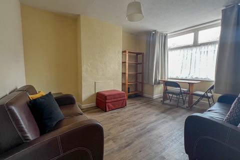 5 bedroom terraced house to rent, Fifth Avenue, Bristol BS7