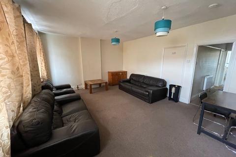 4 bedroom terraced house to rent, Ashley Down Road, Bristol BS7