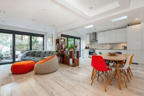 2 bedroom end of terrace house for sale, Macroom Road, London, W9