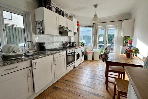 5 bedroom terraced house for sale, Milton Street, Southend on Sea, Essex, SS2 5BU