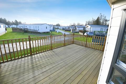 2 bedroom lodge for sale, St Andrews, Kirkgate, Tydd St Giles, Wisbech, Cambridgeshire, PE13 5NZ