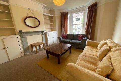 4 bedroom terraced house to rent, Cornwall Road, Bristol BS7