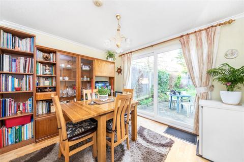 2 Moore Road, London, SE19 3RA