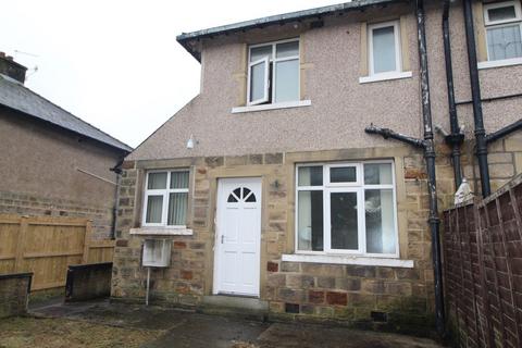 2 bedroom end of terrace house for sale, Rosewood Avenue, Riddlesden, Keighley, BD20