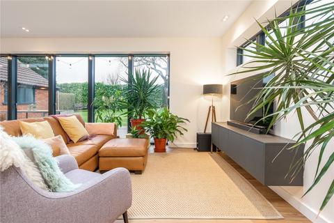 12 Bryngwyn Road, Cardiff, CF23 6PQ