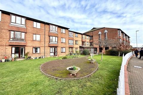 1 bedroom retirement property for sale, Penrith Court, Broadwater East, Worthing, West Sussex, BN14 9AN