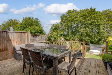 10 Bay Tree Close, High Wycombe, HP11 1JN