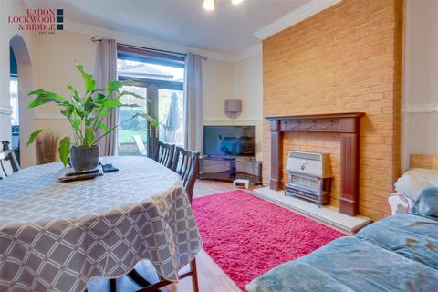 3 bedroom semi-detached house for sale, Summer Field, Rotherham