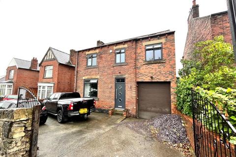 5 bedroom detached house for sale, 7 Huddersfield Road, Mirfield WF14