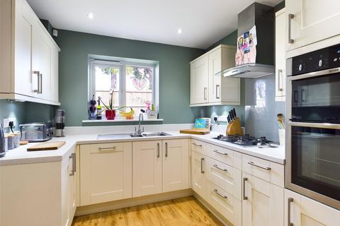 3 bedroom detached house for sale, Larkspur Close, Highcliffe, Dorset, BH23