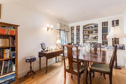 Benmore Lodge, 9a Carr Lane, Escrick, York, YO19 6JQ