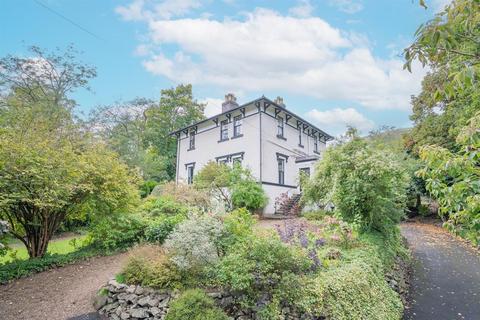 Wentworth House, Priory Road, Great Malvern, Worcestershire, WR14 3DR