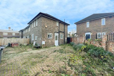 3 bedroom end of terrace house for sale, Brookehowse Road, London SE6