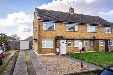 15 Meadow Close, London Colney, St Albans, AL2 1RQ