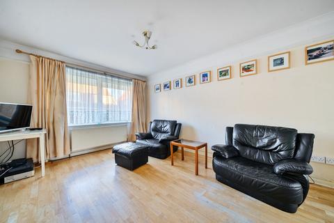 3 bedroom semi-detached house for sale, Crossways Road, Mitcham CR4