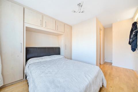 14 Crossways Road, Mitcham, CR4 1DQ