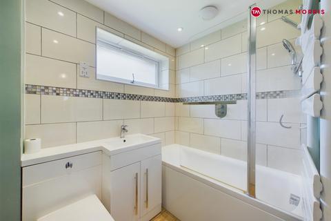 79 Bevan Close, Huntingdon, PE29 1TJ