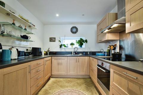 2 bedroom apartment for sale, Nell Lane, Greater Manchester M20