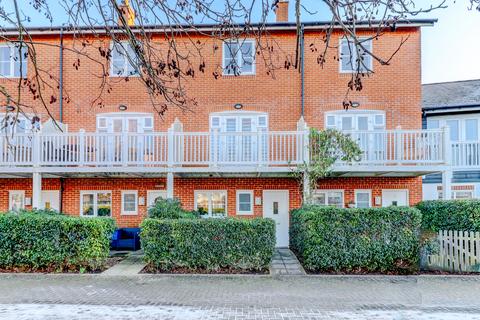 3 bedroom terraced house for sale, Portland Road, Buckinghamshire HP11