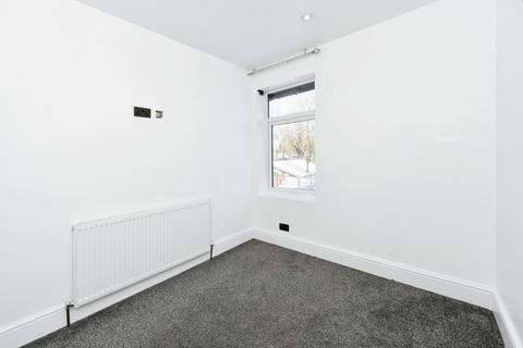 38 Edensor Road, Sheffield, S5 7DG