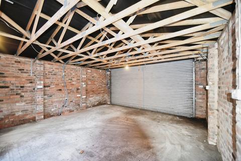 38 Edensor Road, Sheffield, S5 7DG
