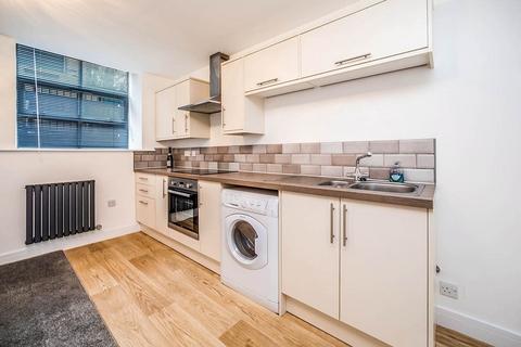 1 bedroom apartment for sale, The Park, Huddersfield HD8