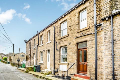 2 bedroom terraced house to rent, Handel Street, Huddersfield HD7