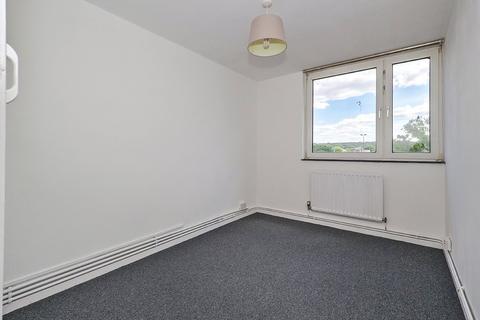 2 bedroom flat for sale, Panfield Road, London SE2