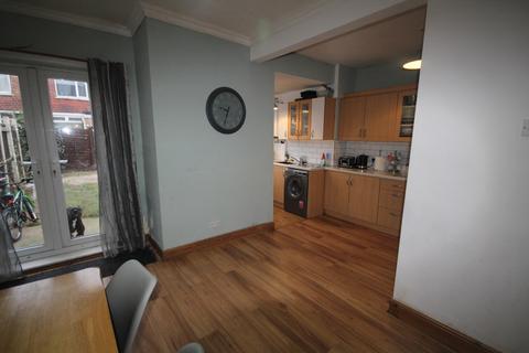 3 bedroom terraced house for sale, Lewis Road, Middlesbrough TS5