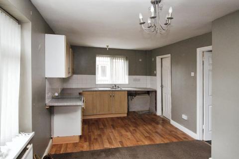 3 bedroom semi-detached house for sale, Holmfield Close, West Yorkshire WF8