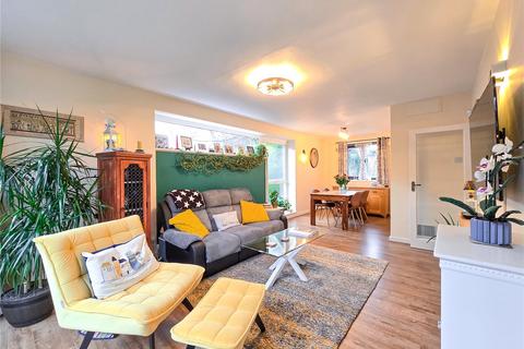 Flat 2, Fairlands Court North Park, London, SE9 5BH