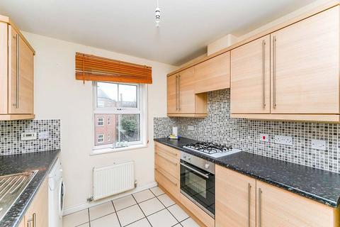 2 bedroom flat to rent, Palmerston Road, Ilkeston DE7