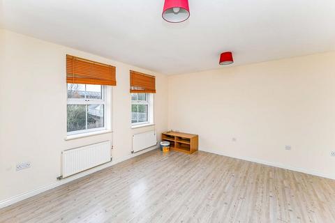 2 bedroom flat to rent, Palmerston Road, Ilkeston DE7