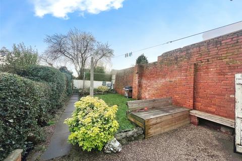 3 bedroom semi-detached house to rent, Archer Street, Derbyshire DE7