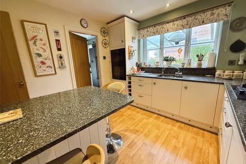 4 bedroom detached house for sale, Deansway, Lincoln LN4