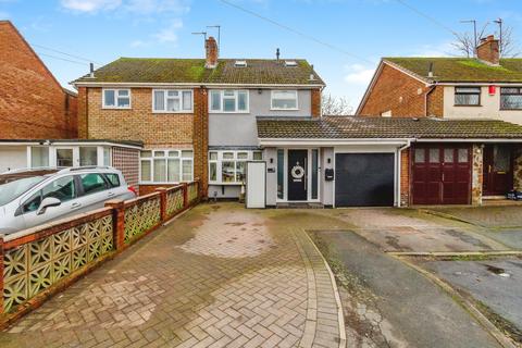 5 bedroom semi-detached house for sale, Pinfold Gardens, West Midlands WV11