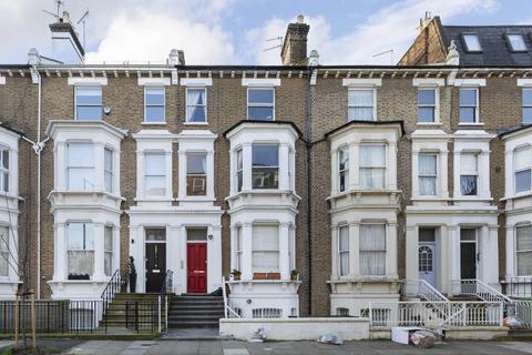 1 bedroom flat to rent, W14