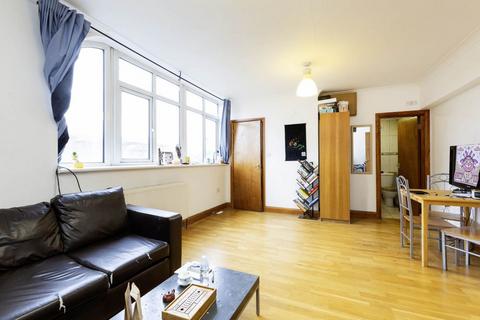 1 bedroom flat to rent, NW2