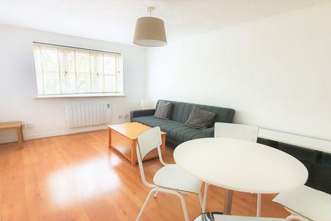 1 bedroom apartment to rent, NW2