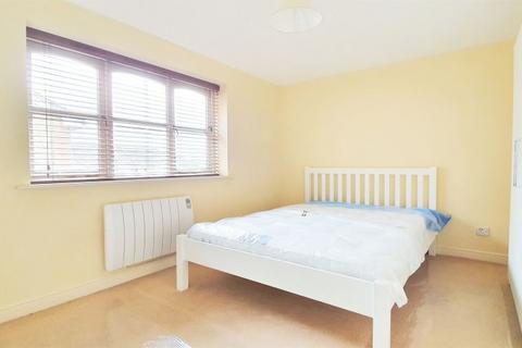 1 bedroom apartment to rent, NW2