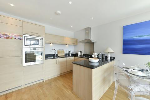 2 bedroom flat to rent, Fulham Road, Chelsea, SW10