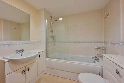 1 bedroom flat to rent, Kingsway, North Finchley, London, N12