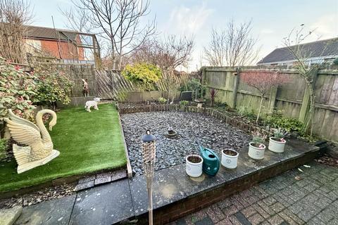 4 Galfrid Close, Dalton Le Dale, Seaham, SR7 8LA