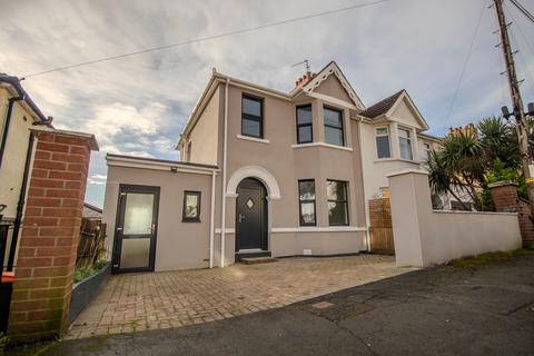 4 bedroom semi-detached house for sale, Tennyson Road, Newport NP19