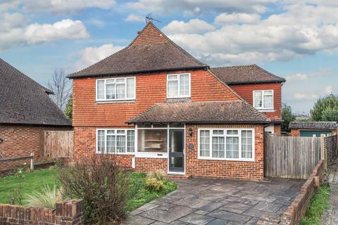 4 bedroom detached house for sale, Marlyns Drive, Guildford, Surrey, GU4