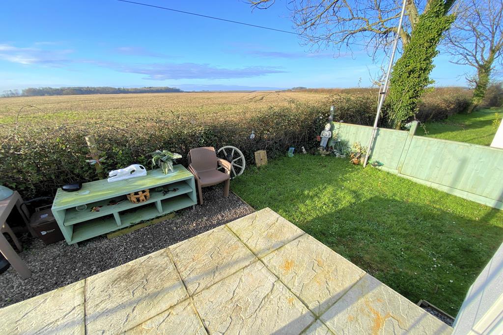 Garden &amp; View