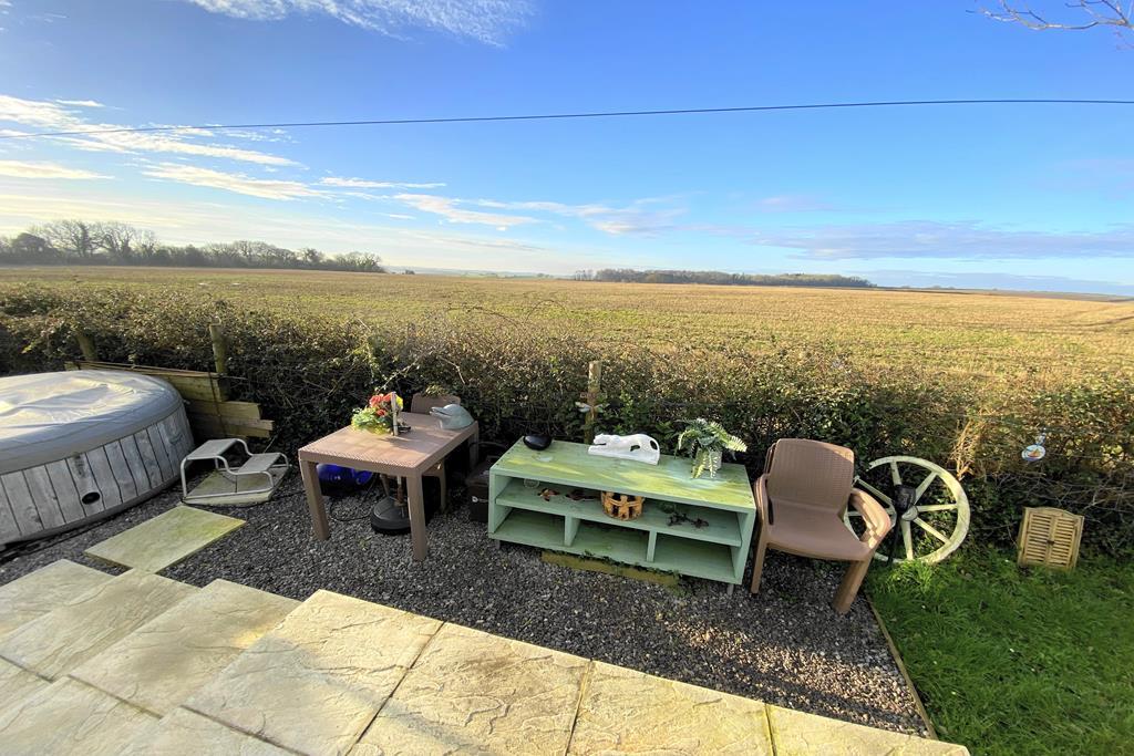 Sunny Garden