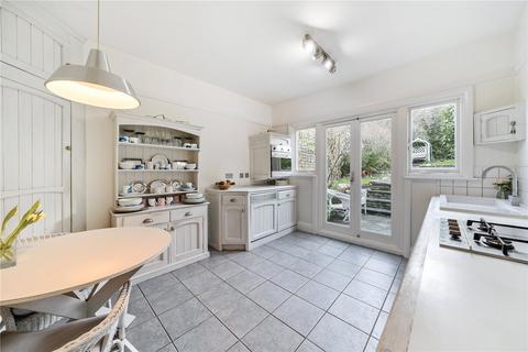 4 bedroom semi-detached house for sale, Victoria Road, London, N22